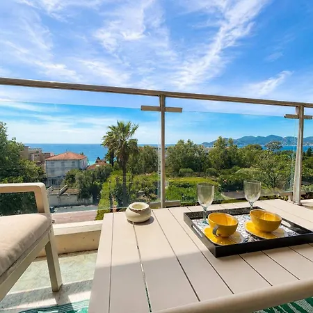 Lucia - Sea View- Pool- Walking Distance Apartment *