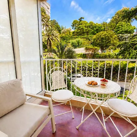 Lucia - Sea View- Pool- Walking Distance *