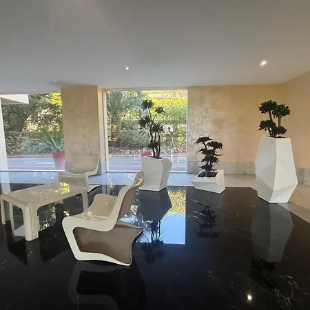 Apartment Lucia - Sea View- Pool- Walking Distance